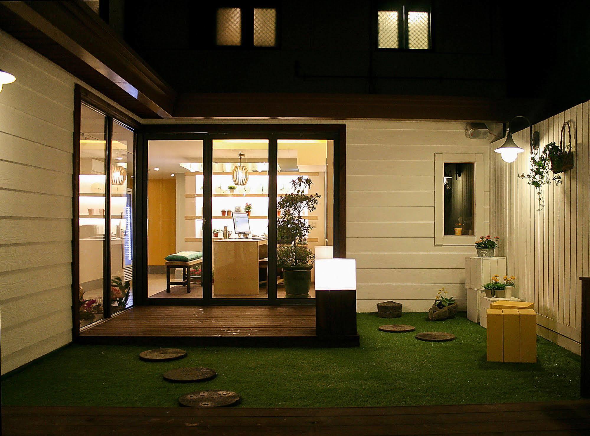 Hotel Tong Seoul Dongdaemun Buitenkant foto